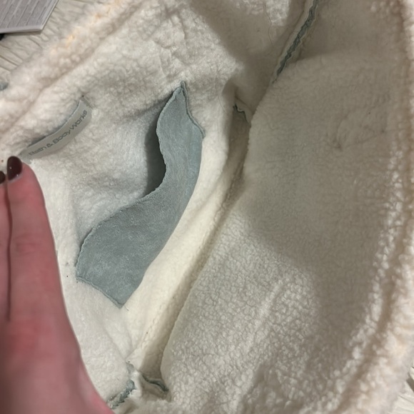 DONATED Blue Fuzzy Tote - Picture 6 of 6